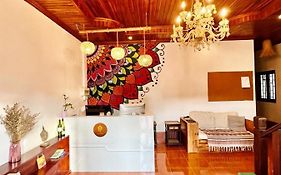 La Casa Hostel