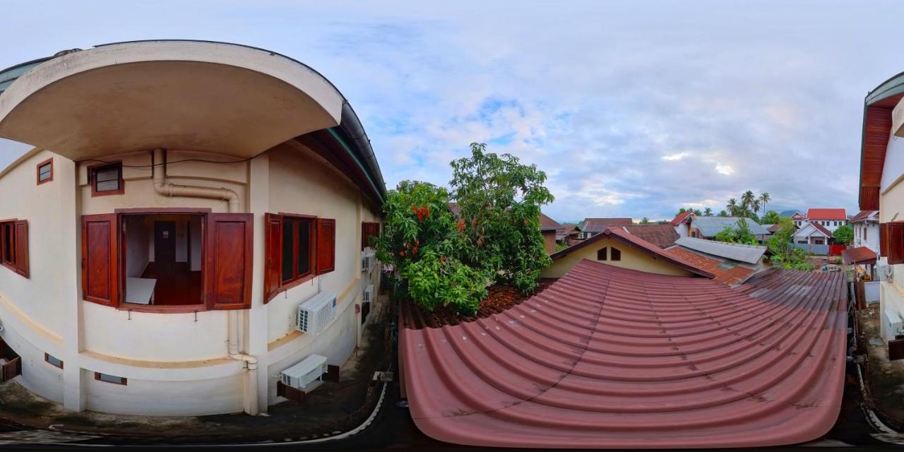 La Casa Hostel Luang Prabang Exterior photo