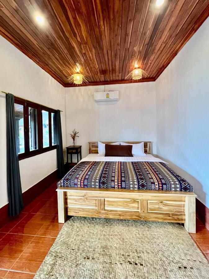 La Casa Hostel Luang Prabang Exterior photo