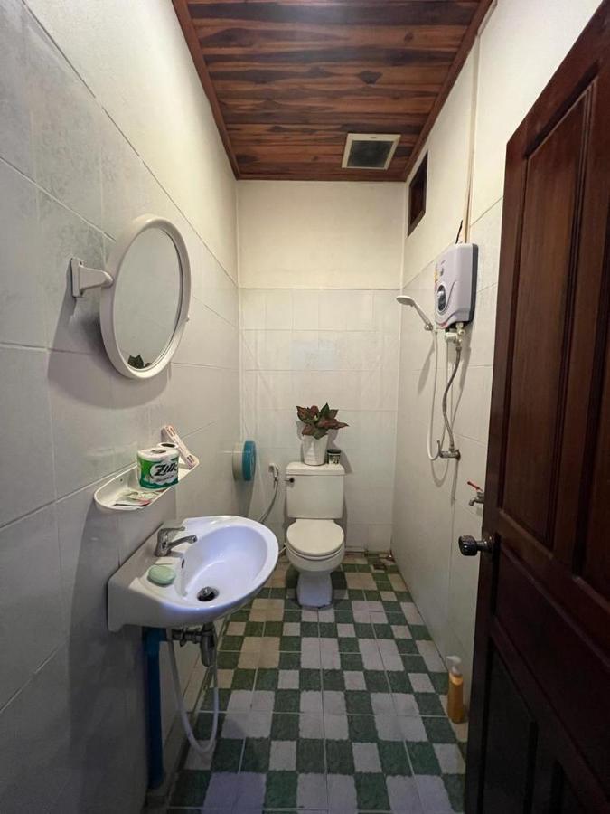 La Casa Hostel Luang Prabang Exterior photo